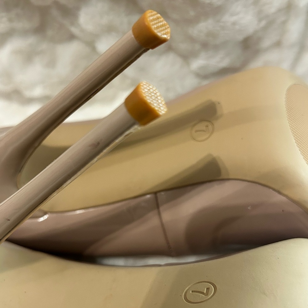 Genshuo Blush Nude Patent Leather pointed toe  Stiletto Heel women’s size 7 - Picture 6 of 9